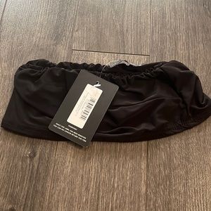 NWT Prettylittlething shape black bandeau crop top size US 8